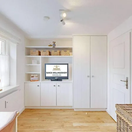 Casa vacanze With 2 Bedrooms Oldsum